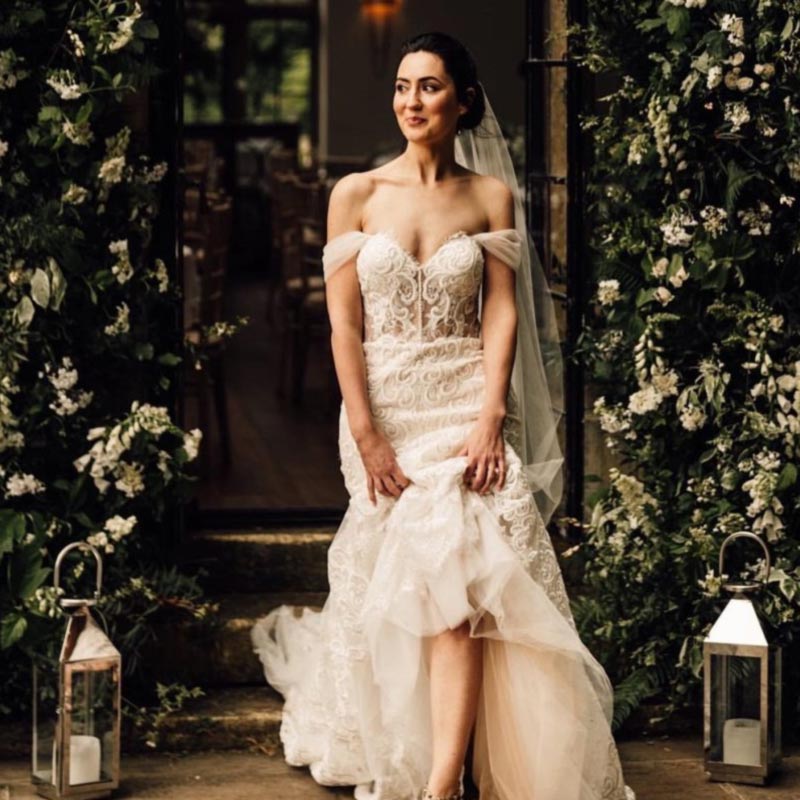 800x800-FOXHILL-wedding-bride Fixhill Manor Wedding - Bride