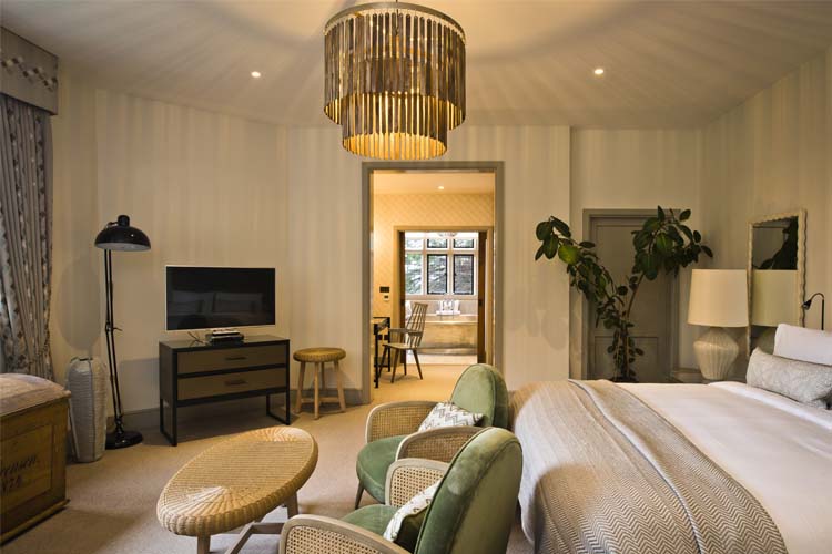 Foxhill Room - Juniper